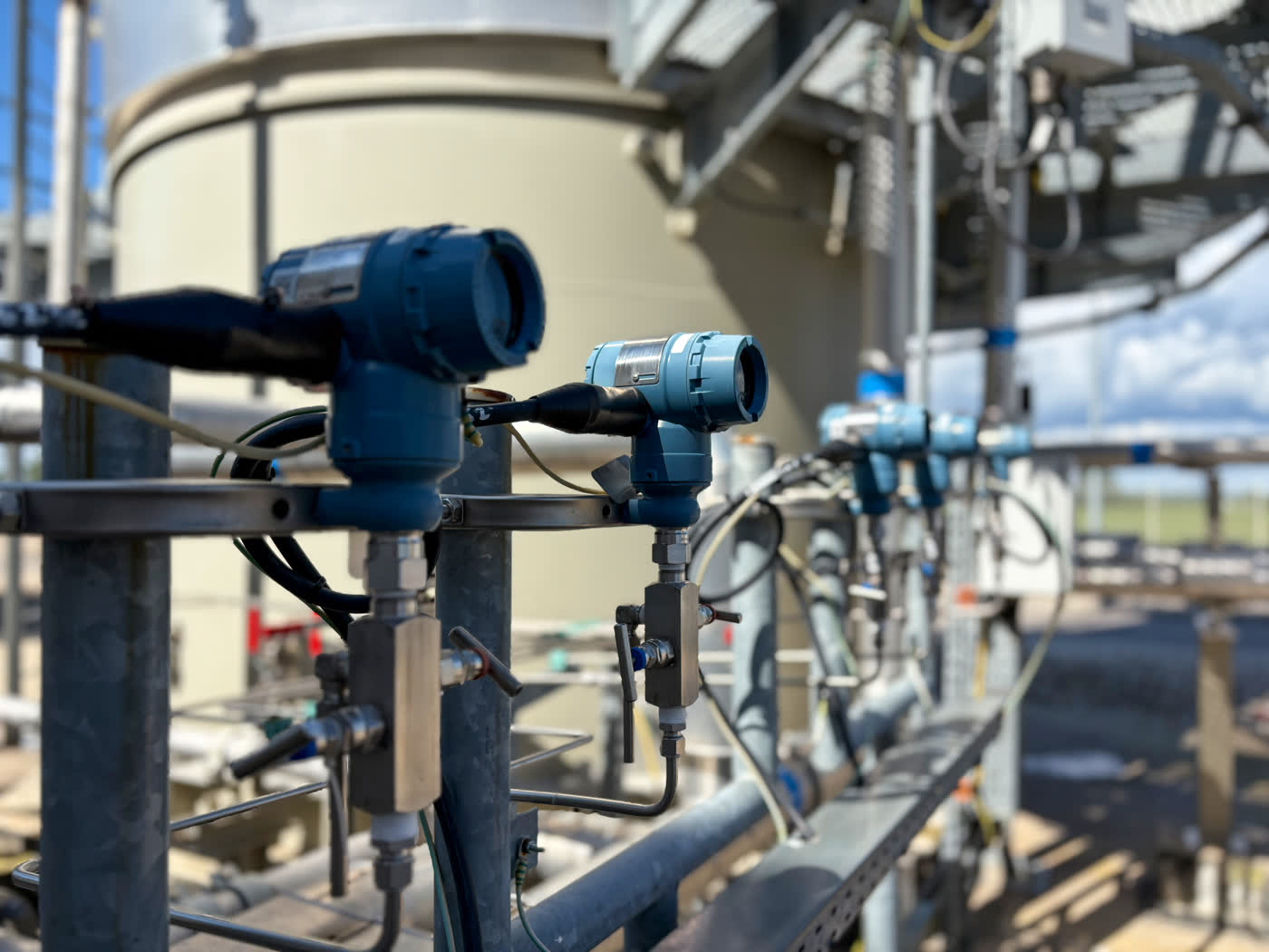 Pressure transmitters and instrumentation at a processing facility